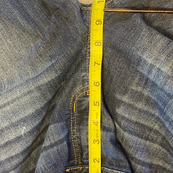 Simply Vera Vera Wang Pants Size 14 Jeans Roll Cut Capri Beautiful Darker Wash - Picture 8 of 11